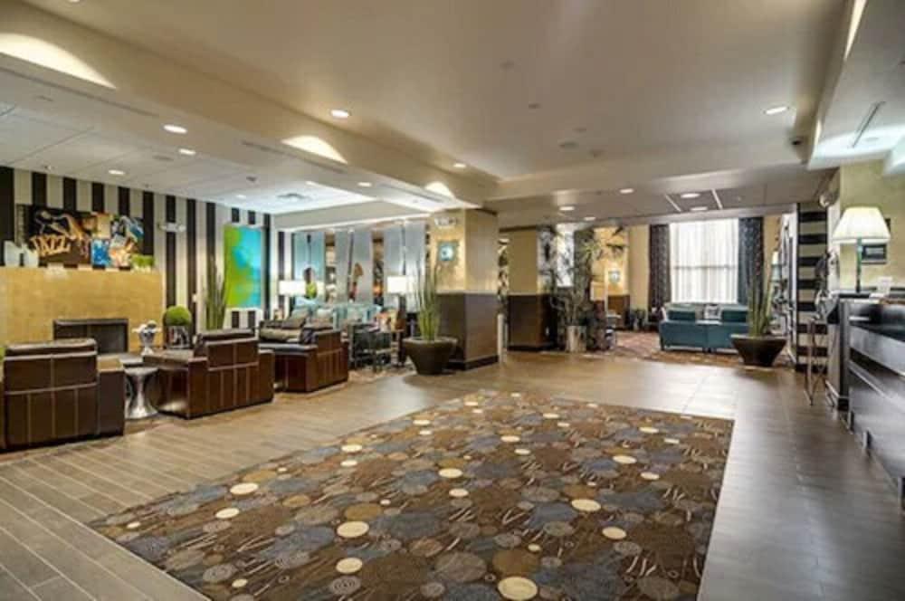 Hampton Inn & Suites Nashville At Opryland Exterior photo